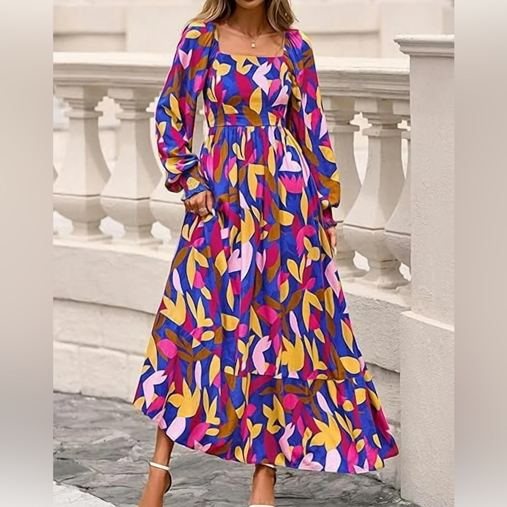 NWT- Kirundo Long Sleeve Dress w/ circular neck Cut
